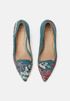 Mangará Ipê Women's Pumps - Leather - Handmade - Embroidery - 6cm Kitten Heel