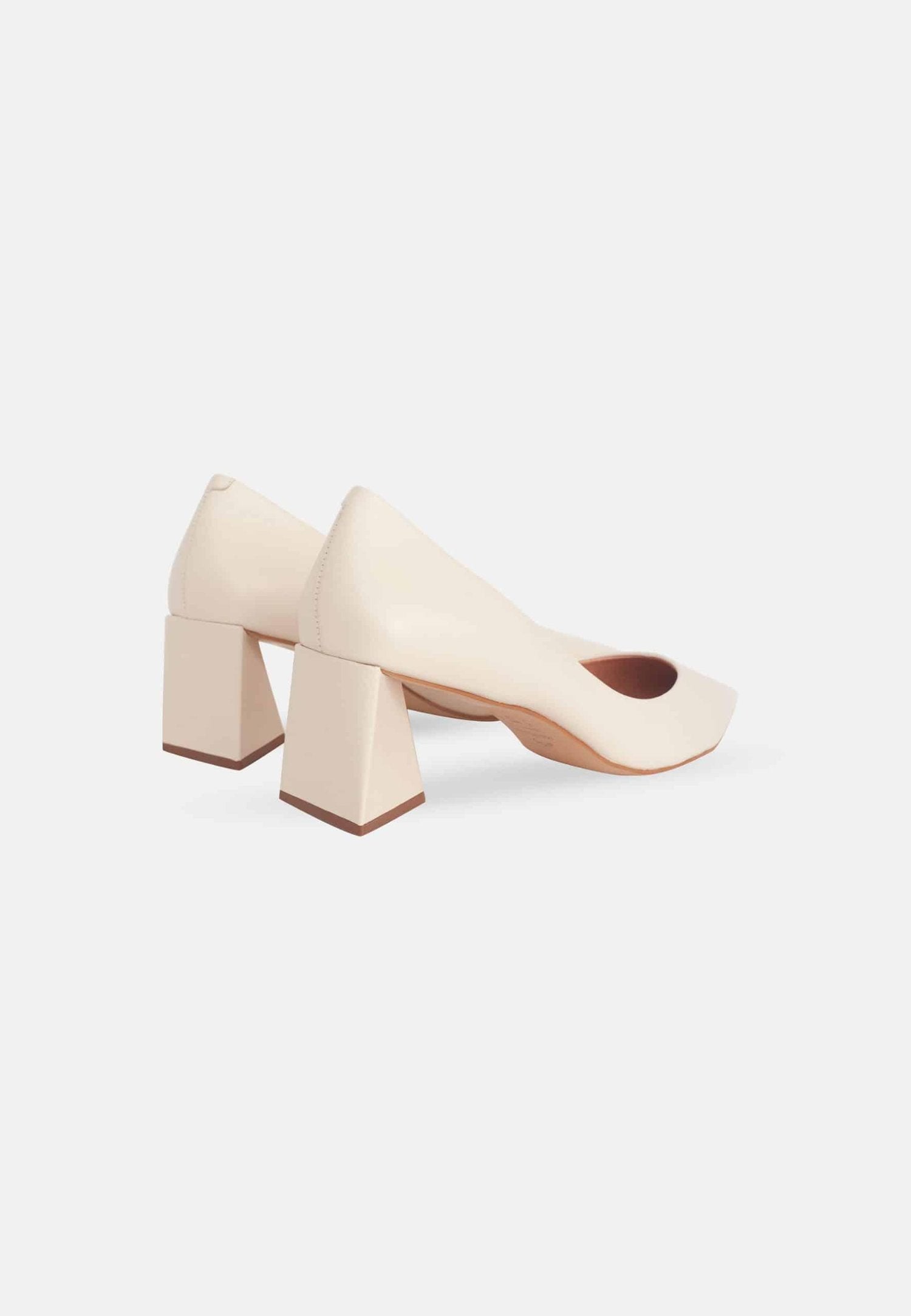 Mangará Vriesea Women's Pumps - 6.5Block Heel