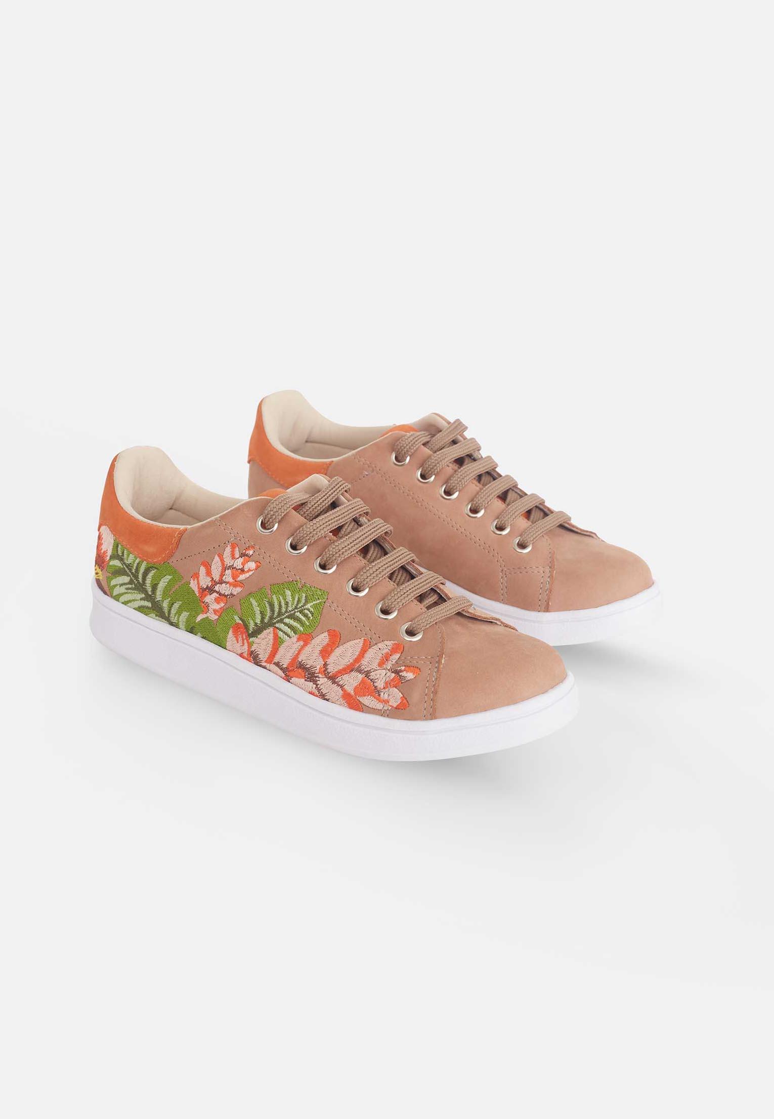 Mangará Women's Sneakers embroidery suede- Handmade